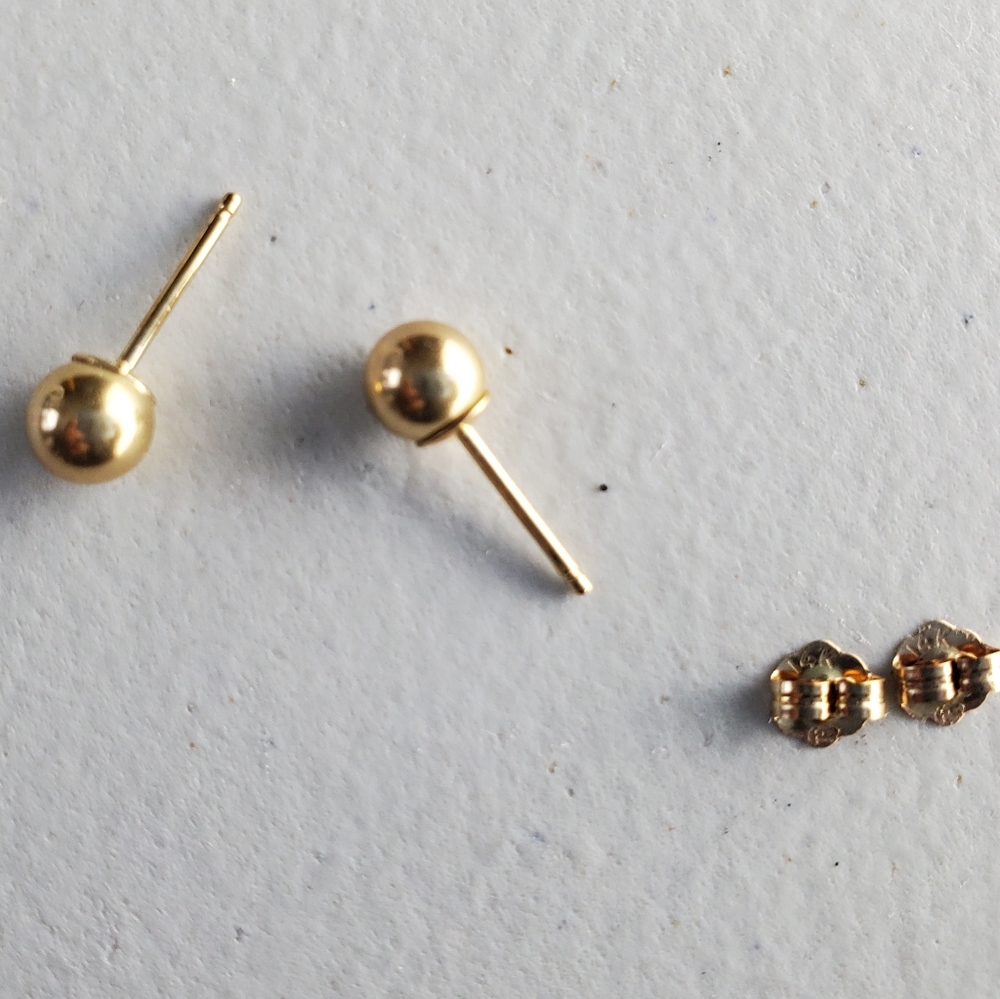 14K Solid Gold Stud Earrings